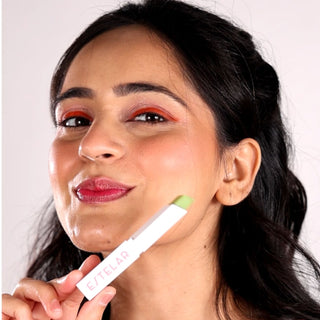 The BARELY THERE Glam Kit